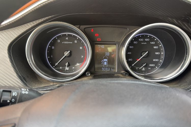 Used Zotye T300 2017 1.5L Manual Luxury Model Odometer Close Up