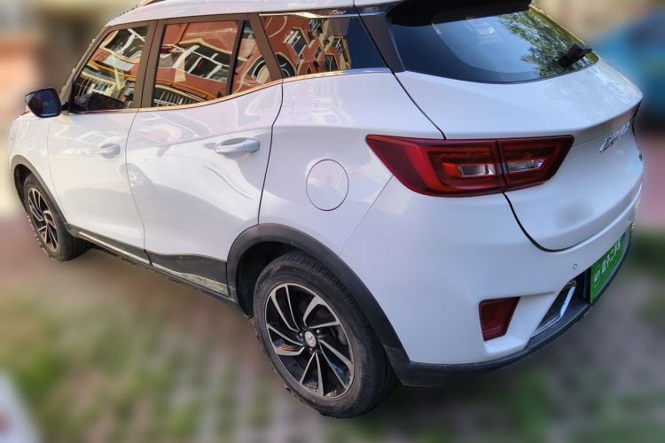Used Zotye T300 2017 1.5L Manual Luxury Model Rear Left 45 Deg