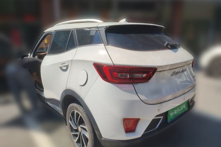 Used Zotye T300 2017 1.5T CVT Luxury Model Rear Left 45 Deg