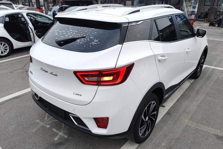 Used Zotye T300 2017 1.5L Manual Luxury Model Rear Right 45 Deg