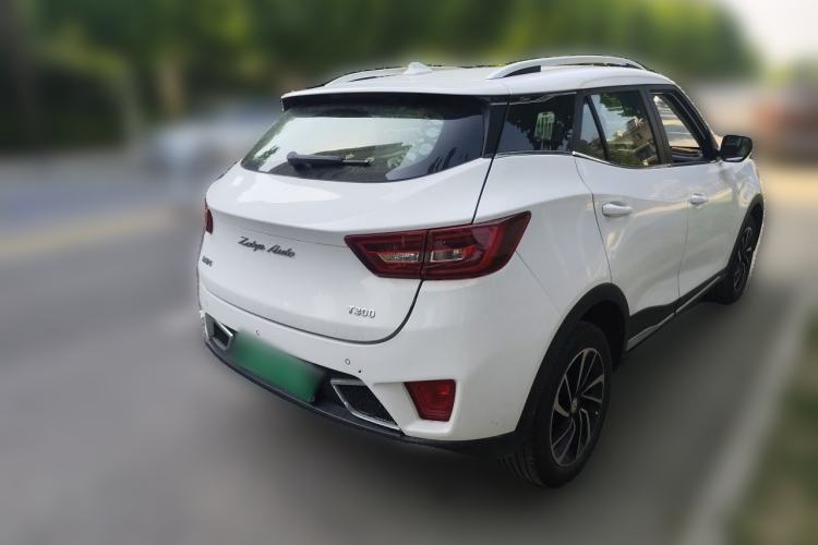 Used Zotye T300 2017 1.5T CVT Luxury Model Rear Right 45 Deg
