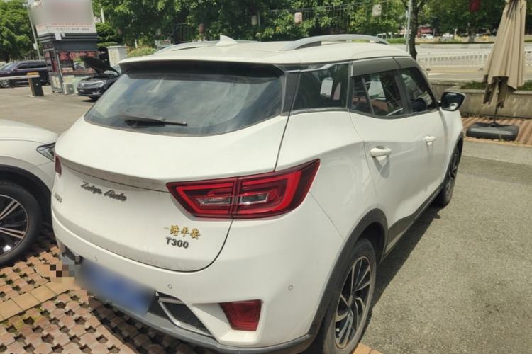Used Zotye T300 2017 1.5T CVT Luxury Model Rear Right 45 Deg