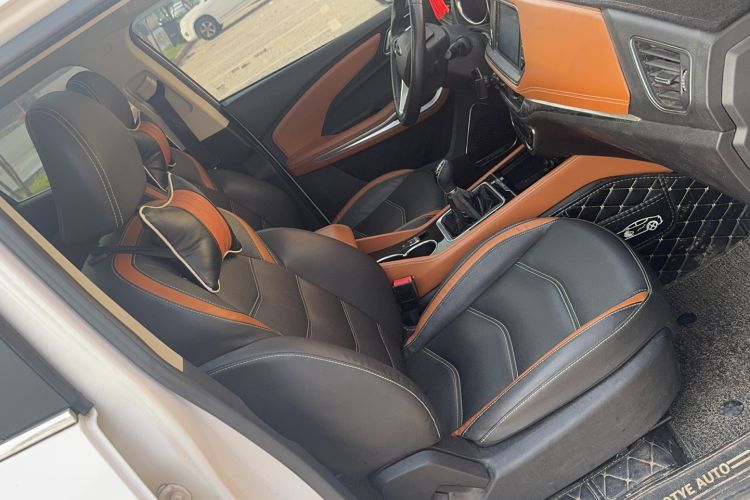 Used Zotye T300 2017 1.5L Manual Luxury Model Right Front Seat