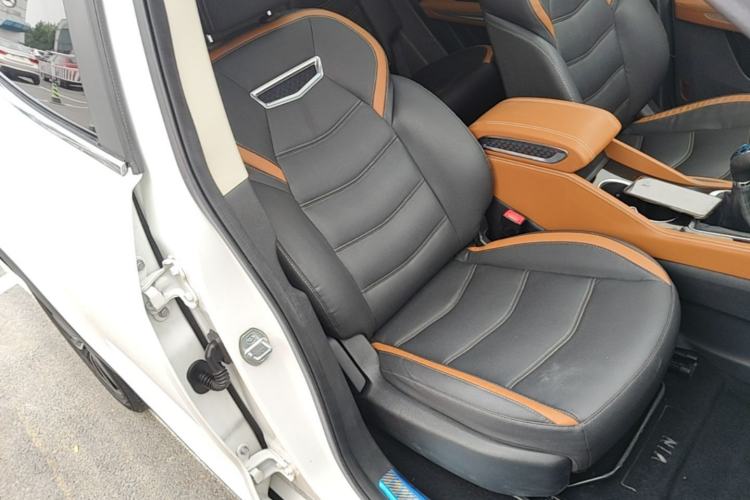 Used Zotye T300 2017 1.5L Manual Luxury Model Right Front Seat