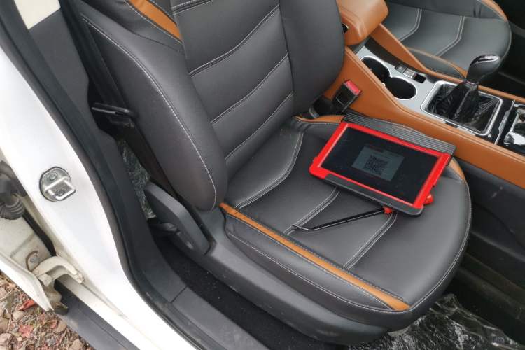Used Zotye T300 2017 1.5L Manual Luxury Model Right Front Seat