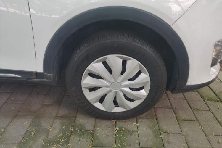 Used Zotye T300 2017 1.5L Manual Elite Model Right Front Wheel Hub