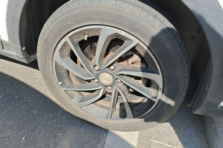 Used Zotye T300 2017 1.5T CVT Luxury Model Right Front Wheel Hub