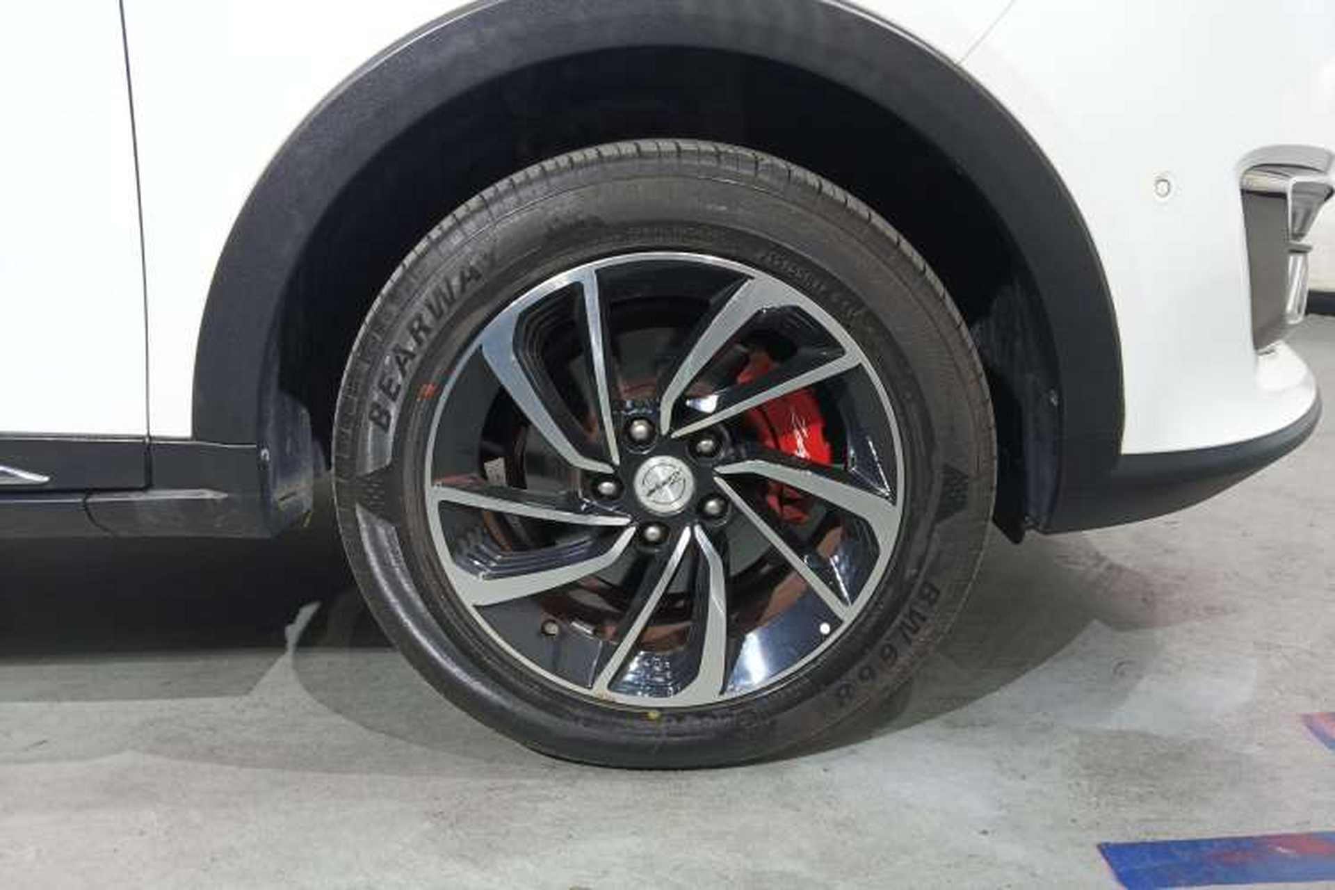 Used Zotye T300 2017 1.5T CVT Luxury Model Right Front Wheel Hub