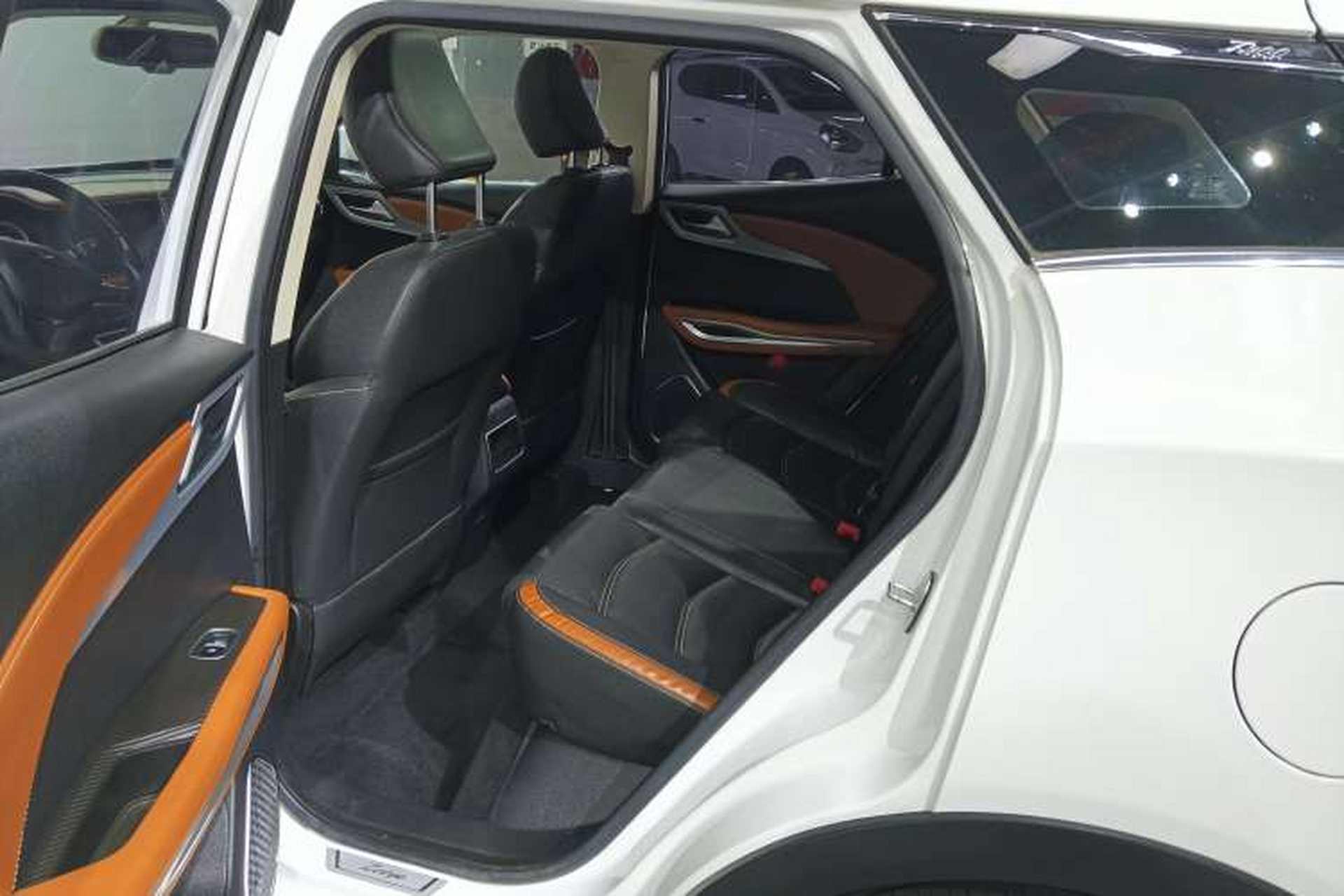 Used Zotye T300 2017 1.5T CVT Luxury Model Right Rear Seat