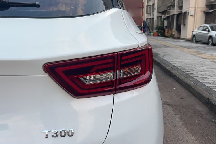 Used Zotye T300 2017 1.5L Manual Luxury Model Right Rear Taillight