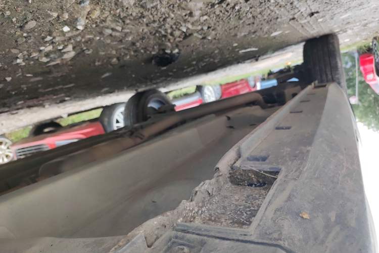 Used Zotye T300 2017 1.5T CVT Luxury Model Right Side Sill