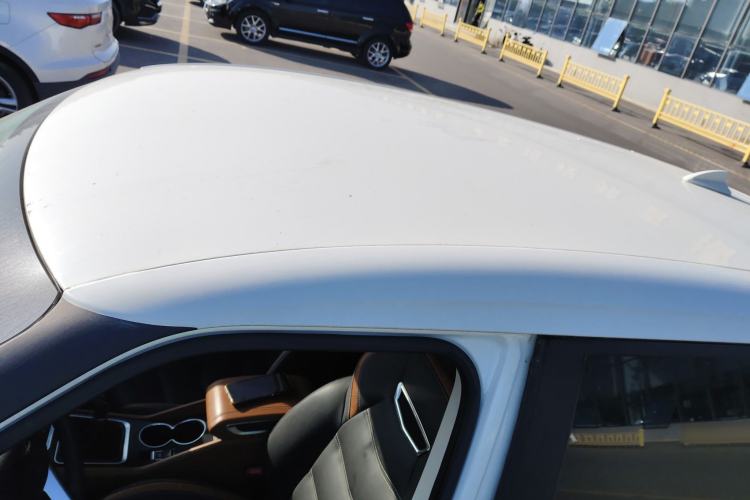 Used Zotye T300 2017 1.5L Manual Luxury Model Roof