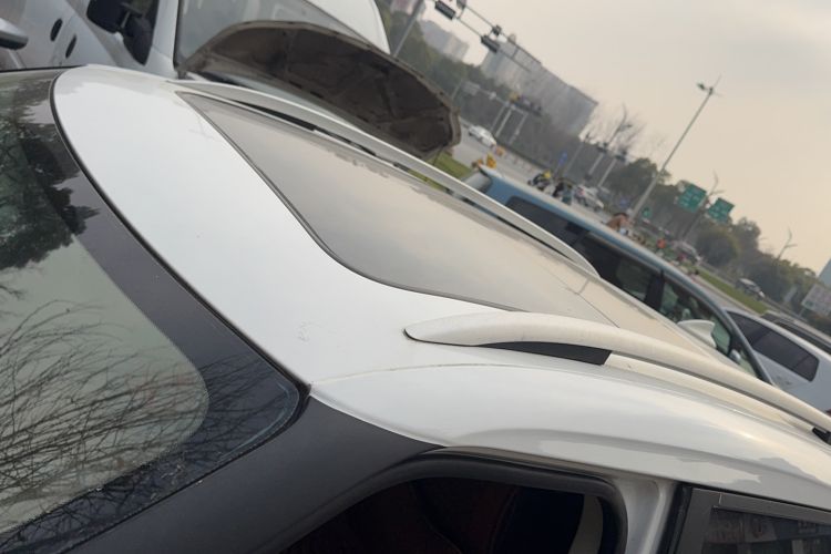 Used Zotye T300 2017 1.5L Manual Luxury Model Roof