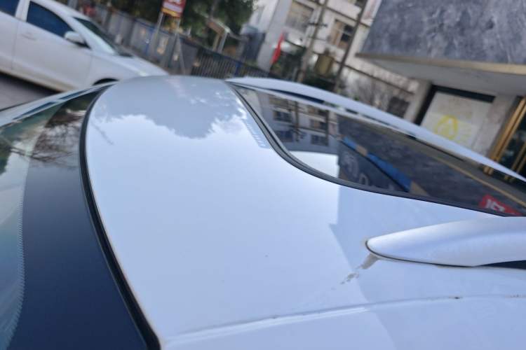 Used Zotye T300 2017 1.5T CVT Luxury Model Roof