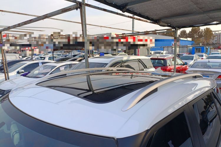 Used Zotye T300 2017 1.5L Manual Luxury Model Roof