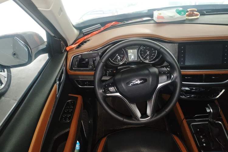 Used Zotye T300 2017 1.5T CVT Luxury Model Steering Wheel