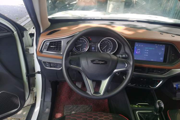 Used Zotye T300 2017 1.5L Manual Elite Model Steering Wheel