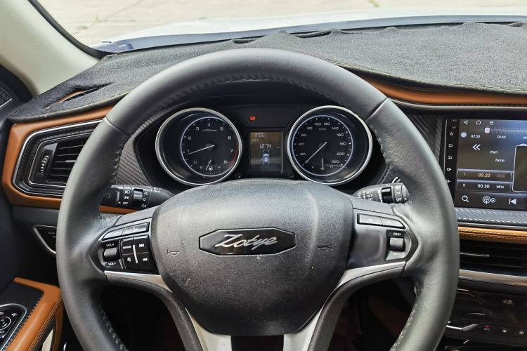 Used Zotye T300 2017 1.5L Manual Luxury Model Steering Wheel