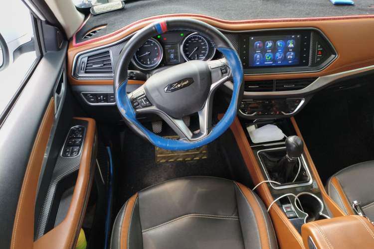 Used Zotye T300 2017 1.5L Manual Luxury Model Steering Wheel