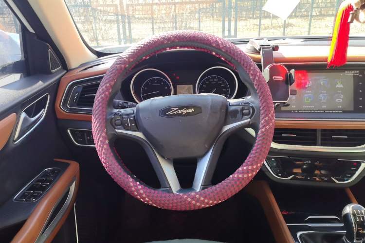 Used Zotye T300 2017 1.5L Manual Luxury Model Steering Wheel