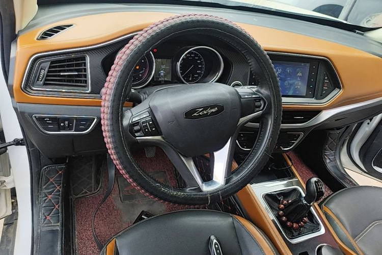Used Zotye T300 2017 1.5L Manual Luxury Model Steering Wheel