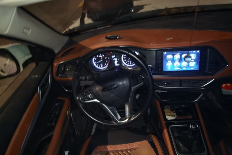 Used Zotye T300 2017 1.5L Manual Luxury Model Steering Wheel