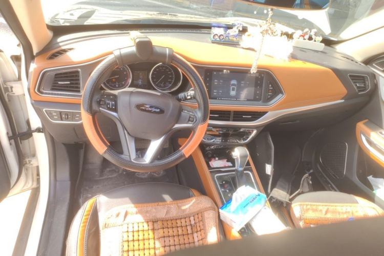 Used Zotye T300 2017 1.5T CVT Luxury Model Steering Wheel