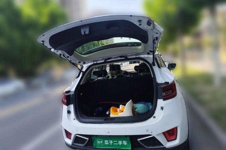 Used Zotye T300 2017 1.5T CVT Luxury Model Trunk