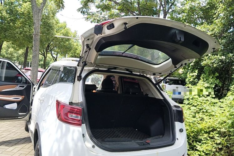 Used Zotye T300 2017 1.5L Manual Luxury Model Trunk