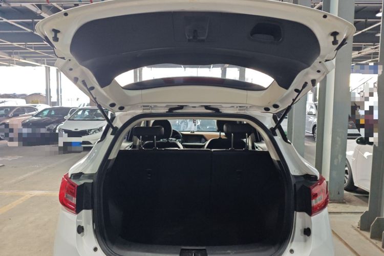 Used Zotye T300 2017 1.5T CVT Luxury Model Trunk