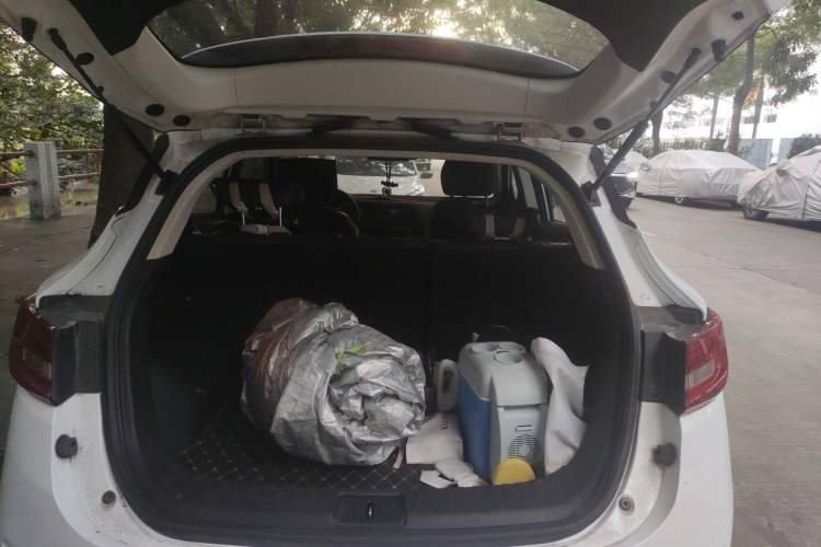 Used Zotye T300 2017 1.5L Manual Luxury Model Trunk
