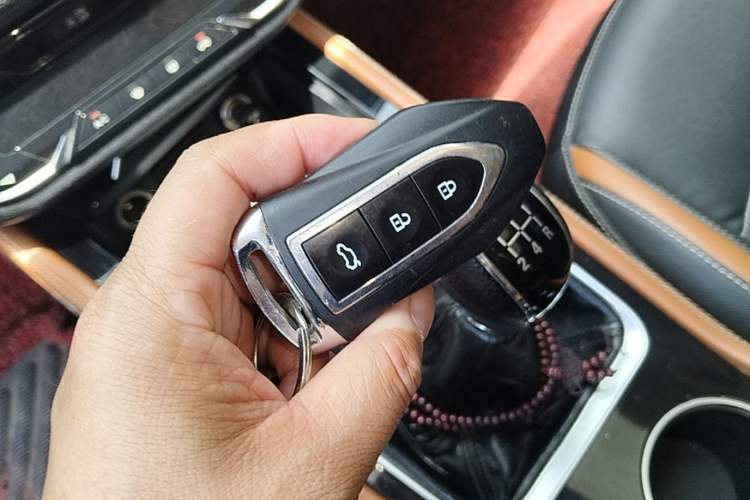 Used Zotye T300 2017 1.5L Manual Luxury Model Vehicle Key