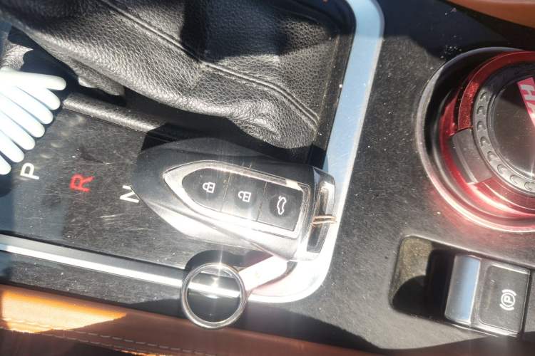 Used Zotye T300 2017 1.5T CVT Luxury Model Vehicle Key
