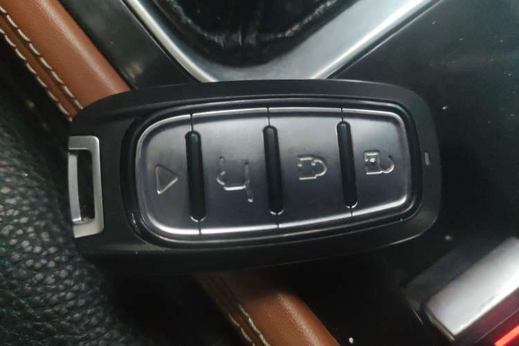 Used Zotye T300 2017 1.5L Manual Luxury Model Vehicle Key