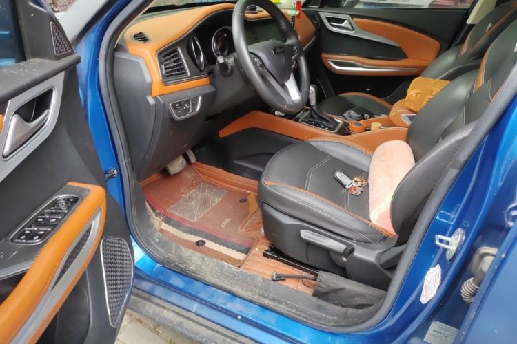 Used Zotye T300 2018 1.5L CVT Luxury Model Driver Seat
