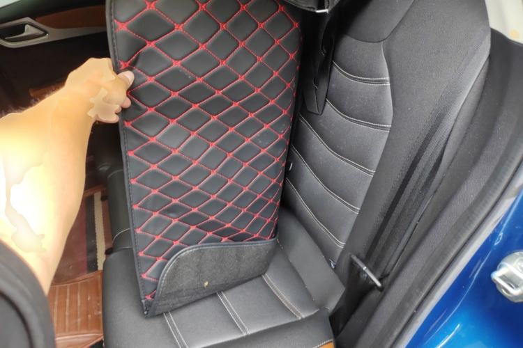 Used Zotye T300 2018 1.5L CVT Luxury Model Left Rear Seat