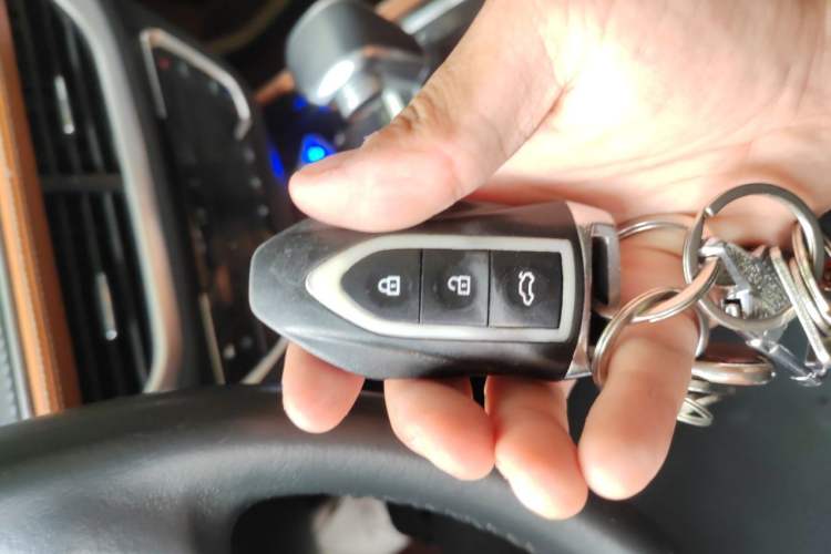 Used Zotye T300 2018 1.5L CVT Luxury Model Vehicle Key