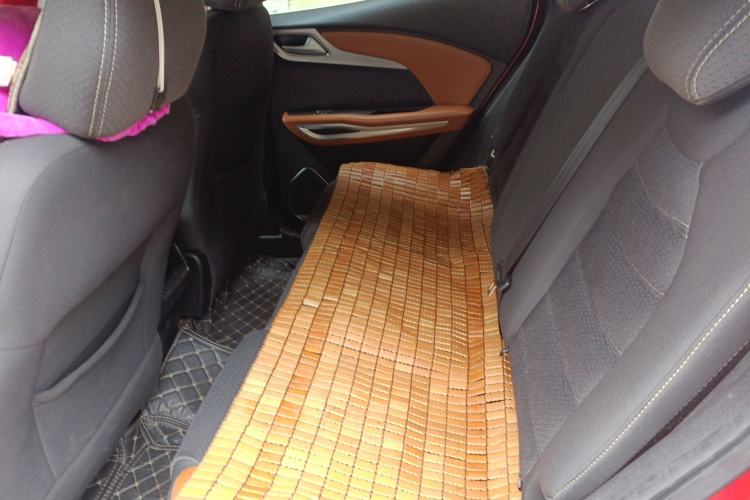 Used Zotye T300 2018 1.5L CVT Luxury Model Left Rear Seat