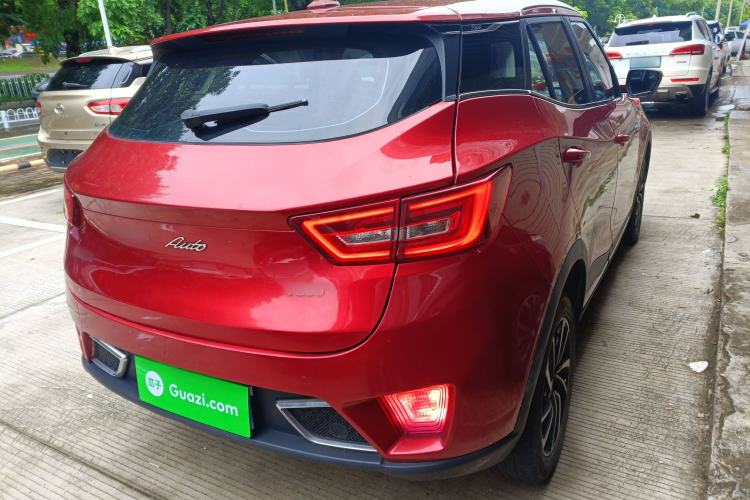 Used Zotye T300 2018 1.5L CVT Luxury Model Rear Right 45 Deg