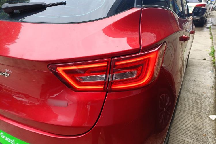 Used Zotye T300 2018 1.5L CVT Luxury Model Right Rear Taillight