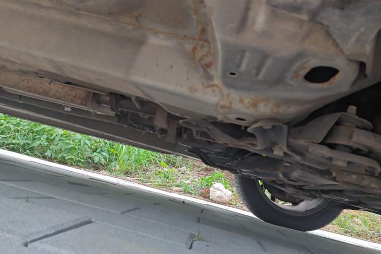 Used Zotye T300 2018 1.5L CVT Deluxe Model Chassis Front Right