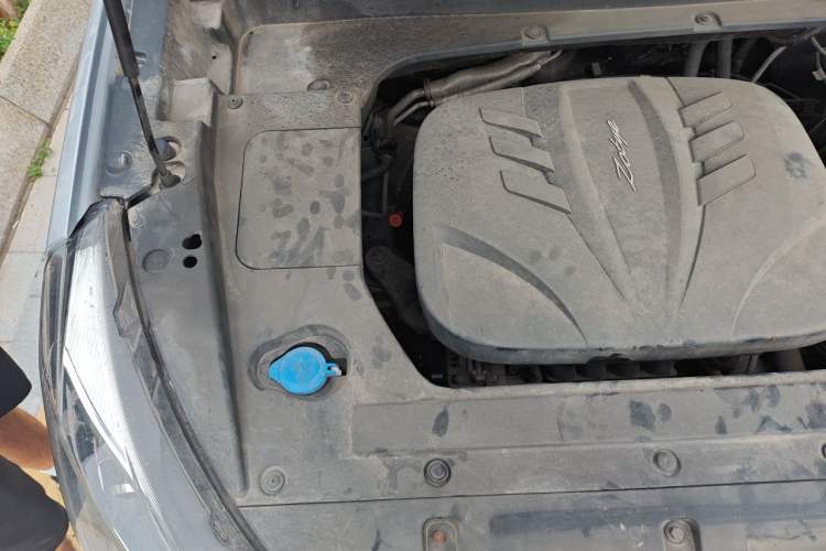 Used Zotye T300 2018 1.5L CVT Deluxe Model Engine Bay Right