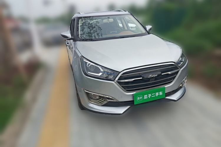 Used Zotye T300 2018 1.5L CVT Deluxe Model Front Right 45 Deg