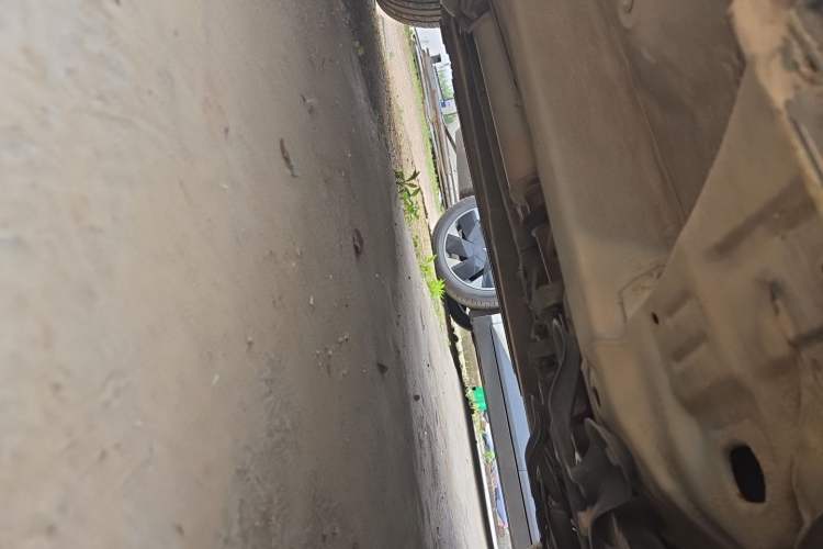 Used Zotye T300 2018 1.5L CVT Luxury Model Chassis Front Right