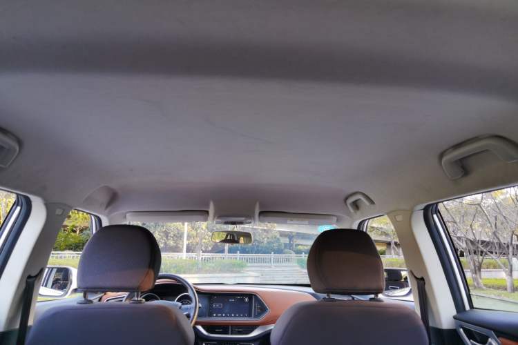 Used Zotye T300 2018 1.5L CVT Elite Model Headliner