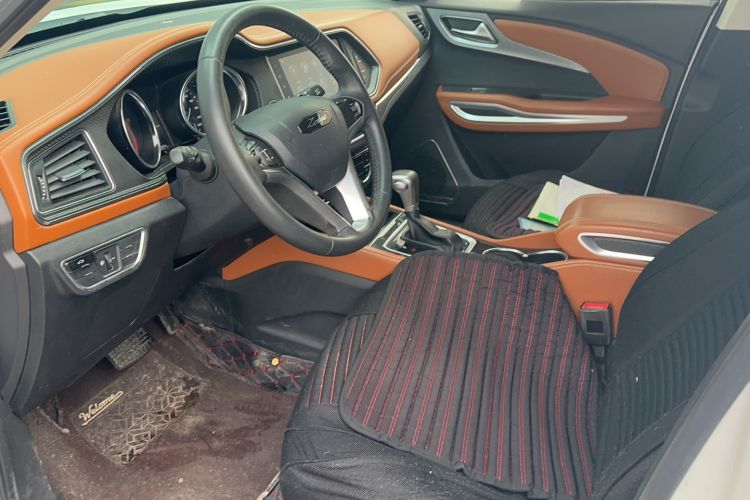 Used Zotye T300 2018 1.5L CVT Luxury Model Interior 2