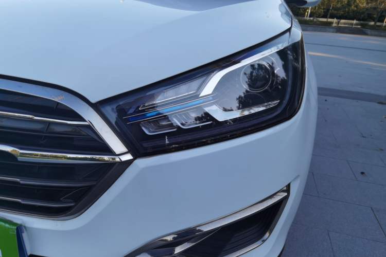 Used Zotye T300 2018 1.5L CVT Elite Model Left Front Headlight