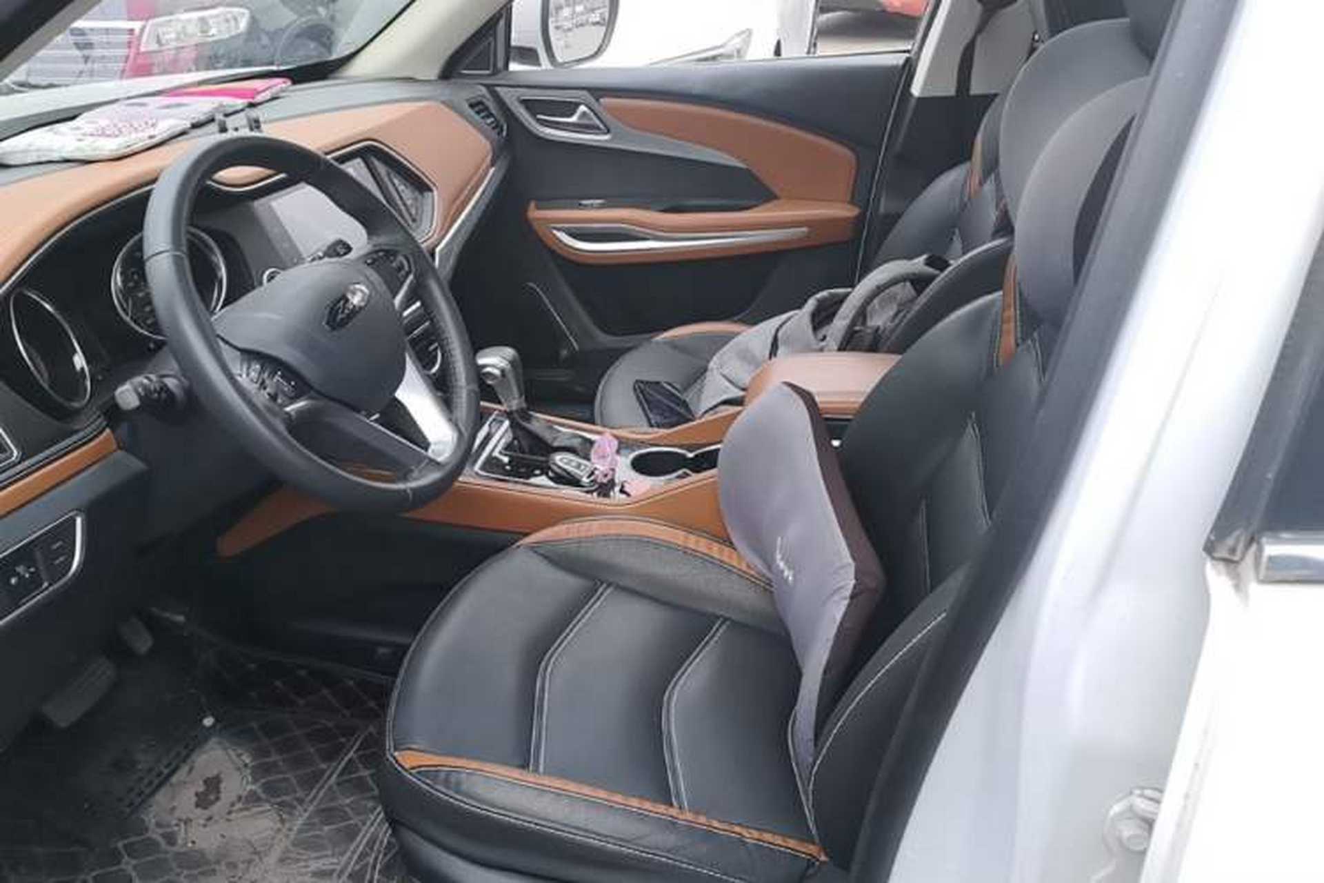Used Zotye T300 2018 1.5L CVT Deluxe Model Left Front Seat