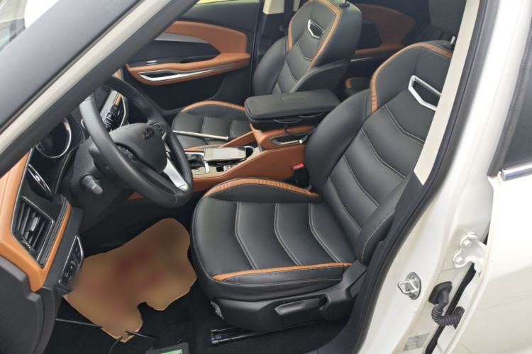 Used Zotye T300 2018 1.5L CVT Deluxe Model Left Front Seat