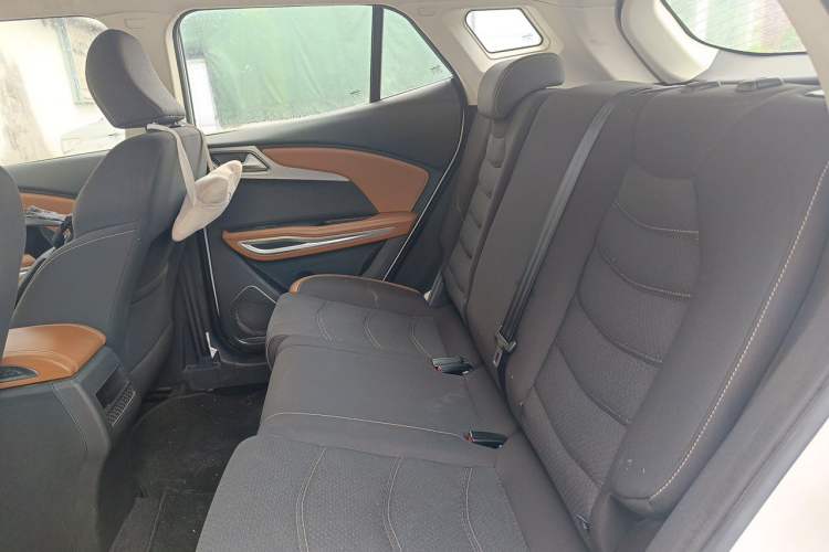 Used Zotye T300 2018 1.5L CVT Elite Model Left Rear Seat